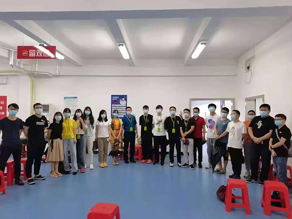 中检丽江公司第六党支部组织员工集体接种新冠疫苗 中检丽江公司第六党支部组织员工集体接种新冠疫苗